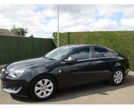 Make &amp; Model: Vauxhall Insignia SRI Nav CDTIDate of Reg: KD16 AOLColour: Blackcc: 1598MoT: 13-01-2022Fuel Type: DIESELMil