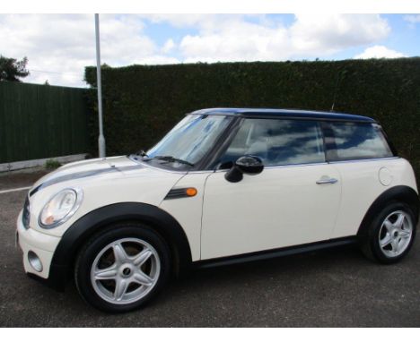 Make &amp; Model: Mini Cooper DDate of Reg: GD57 CCNColour: Whitecc: 1560MoT: 12-11-2021Fuel Type: DIESELMileage: 84kTransmis