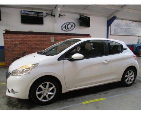 Make &amp; Model: Peugeot 208 ActiveDate of Reg: EX62 ONSColour: Whitecc: 1200MoT: 09-11-2021Fuel Type: PETROLMileage: 66kTra