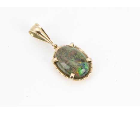 A vintage gold and opal pendant, the dark oval opal in unmarked mount, opal 2cm high, 6.5g 