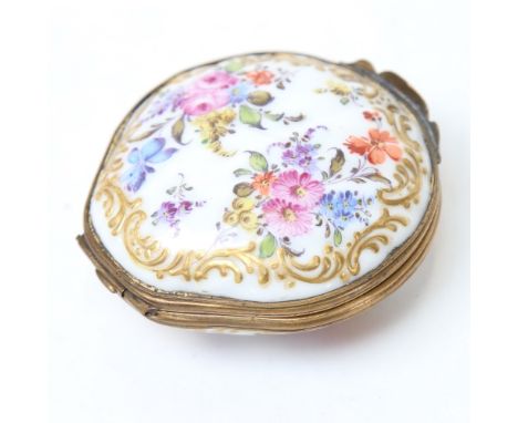 An early 20th century Continental porcelain clam shell trinket box, hand painted and a gilded floral decoration, length 7cm 