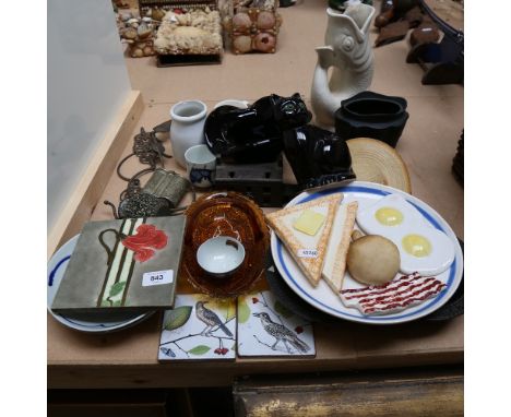 Various ceramics, including Art Nouveau tile, Chinese blue and white fish bowls, Art glass bowl etc 