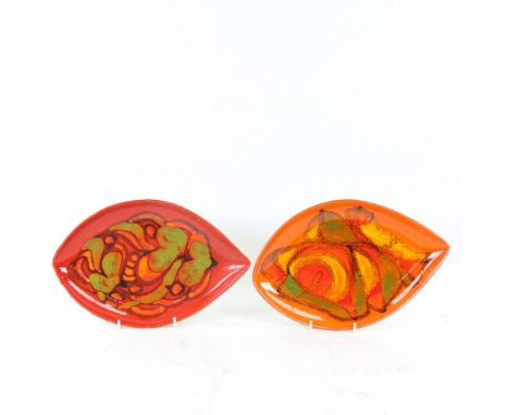 2 Poole Pottery dishes, length 31cm (2) 