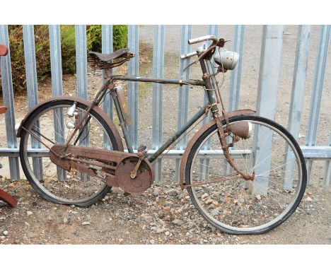 A VINTAGE RALEIGH BICYCLE