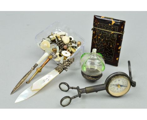 A SELECTION OF ITEMS, to include an early 20th Century tortoiseshell card case, a.f. A button hook with tiger's eye handle, a