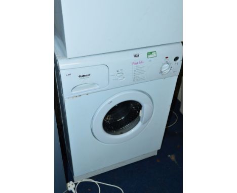 A HOTPOINT FIRST EDITION 1000 WASHING MACHINE