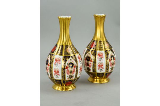 A PAIR OF ROYAL CROWN DERBY 'OLD IMARI Bottle Decorative Royal Crown Derby
