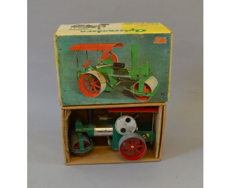 Jaya No. 1.900 Apisonadora traction engine. F, some corrosion and in need of cleaning, in G box.
