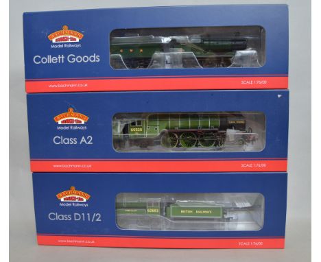 OO gauge, three Bachmann tender locomotives: 32310 GWR green 0-6-0 Collett Goods '3217'; 31527 BR green 4-6-2 Class A2 '60528