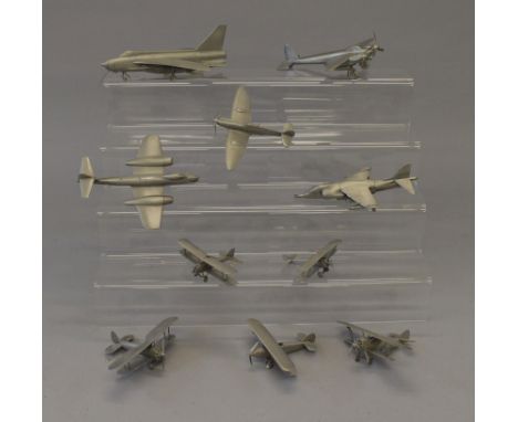 10 x pewter model British aircraft. Overall appear G-VG, some damage to some propellers.