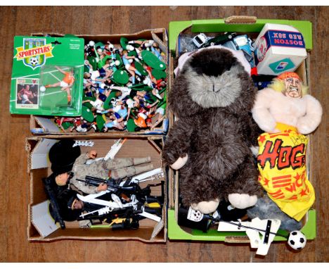 Mixed lot: good quantity of Kenner Sportstars footballer action figures; four MB Jurassic Park 3-D Puzzles; quantity of unbox