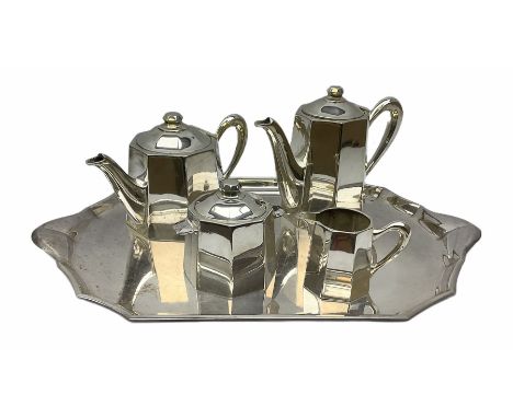 French Ercuis silver plated Art Deco tea and coffee service, comprising coffee pot, teapot, lidded sucrier and jug all with c