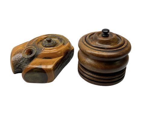 20th Century turned wood tobacco jar and cover, with ebonised knop finial, H11cm, together with a turned root desk stand with