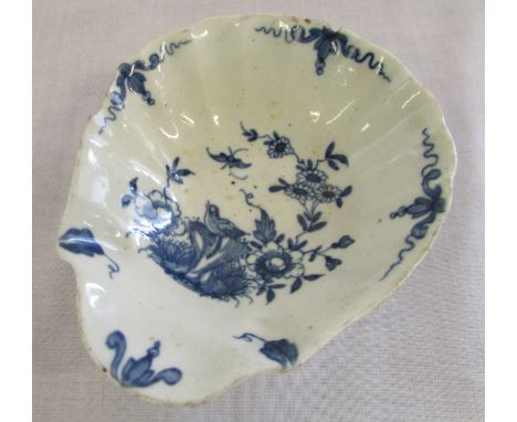 Pickle dish first period Worcester '2 peony rock bird pattern' 1755-60 with workman's mark to base. Chips to rim