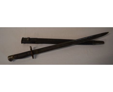 WWI British bayonet and scabbard/sheath, Wilkinson Sword Company 1907, marked 'Wilkinson Pall Mall' with GR royal cypher