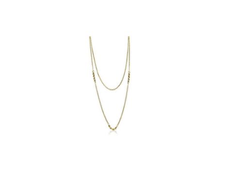 the fine link chain together with a light 9ct chain 