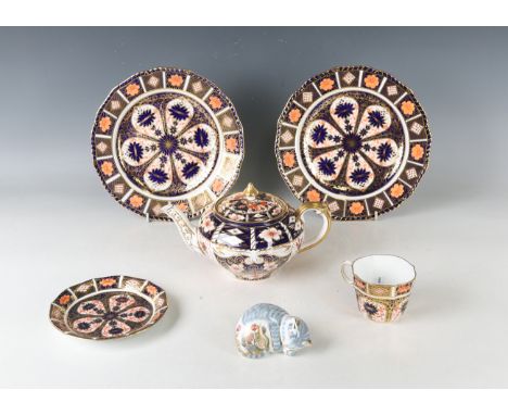 A small group of Royal Crown Derby Imari pattern wares, comprising two 23cm diameter 1128 plates, circa 1928, a matching teac