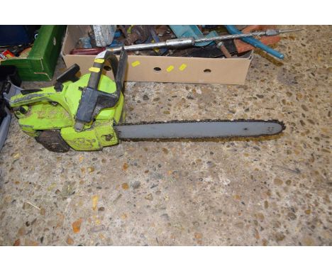 Petrol chainsaw