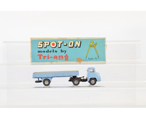 A boxed Tri-ang Spot-On 111A/1S Ford Thames Trader, with Articulated Flat Float with Sides and Sack Load in light blue, appea