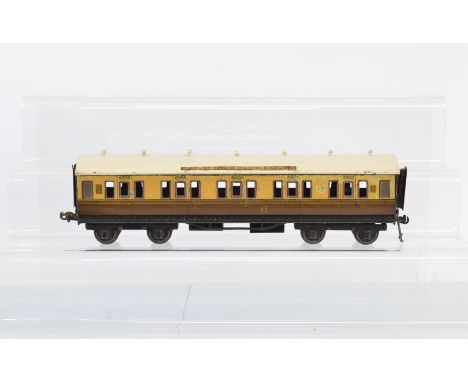 Bassett Lowke O gauge tinplate coach, 4-0-4 GWR 1931 First Class Corridor Coach