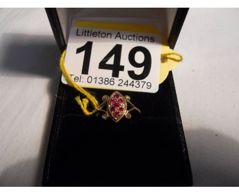 Gold ruby set ring