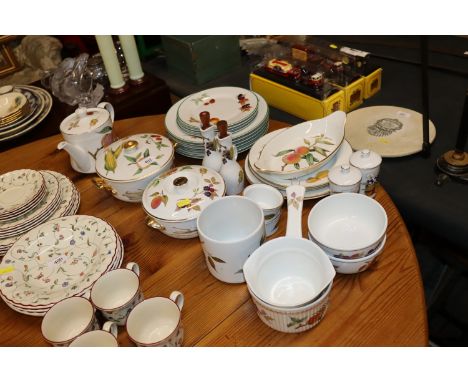A collection of Royal Worcester "Evesham" oven to table ware 