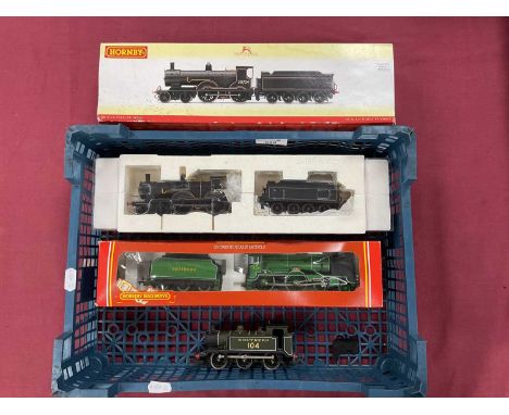 Three Hornby OO Gauge locomotives including boxed T9 class locomotive 30724 with water-cart tender (outer box in poor conditi