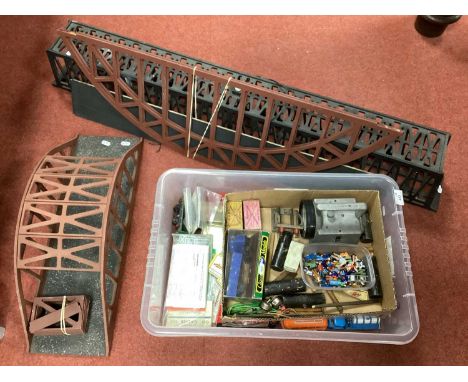 A BR Railway Lamp, O gauge figures, plastic vehicles by Hornby and others, metal kits, wooden 'O' gauge viaduct and associate