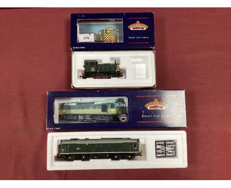 Two boxed Bachmann OO gauge diesel locomotives in BR Green: O4 Class shunter D2280 (with detail added) and Class 25/1 Bo-Bo D