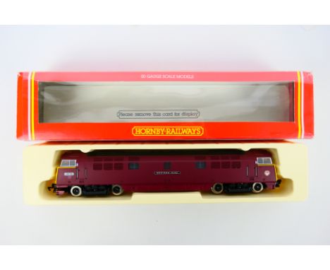 Hornby - A boxed OO gauge Class 52 Diesel Hydraulic named Western King number D1039. # R101. The model appears Near Mint in a
