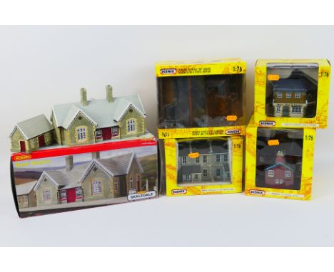 Hornby - Skaledale - Scenix - 6 x boxed OO gauge buildings including Dent Station # R9680, Village Hall # EM6003, Corner Publ