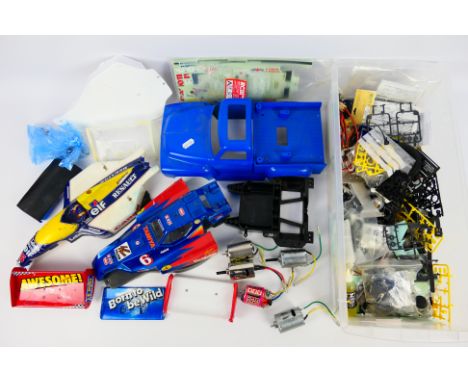 Tamiya - Others - A large quantity of Tamiya RC parts, the vast majority appearing used. Lot contains a Tamiya 1950s style Pi