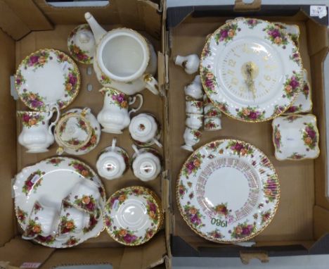 Royal Albert 'Old Country Roses' part tea/dinner set to include teapot, teacups and saucers, milk jug, lidded sugar bowl, rou
