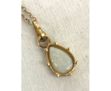 9ct Gold chain and opal pendant weight approx 1.7g 