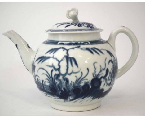 Worcester teapot circa 1765   painted with Candle Fence pattern in underglaze blue, crescent mark to base, (2) 12.5cm high   