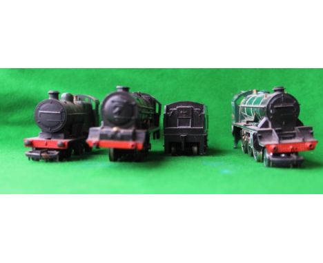 OO gauge engine of Princess Victoria 46205 (A/F), Sir Dinadan with coal tender, Southern no. 795 (2) 