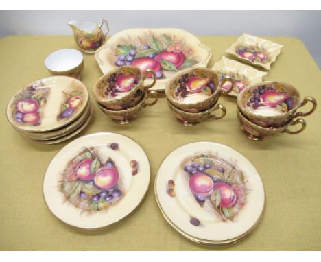 Ainsley Autumn gold 25 piece tea service, six place settings 
