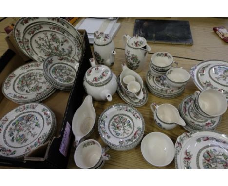 Comprehensive Johnson's Brothers "Indian Tree" tea and dinner service comprising two lidded serving dishes, tea pot, coffee p