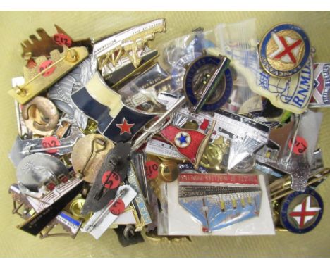 Selection of various ship related enamel and pin badges including Seacat, Queen Mary, Waverley, various enamelled pennants, e