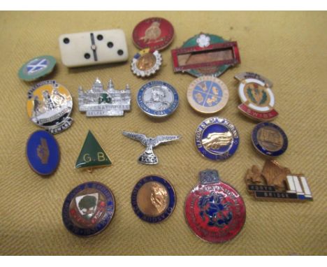 Selection of various enamel and other pin badges, including Mines Rescue Service, Glasgow School, Buster Club, Hard Rock Café