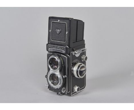 A Rolleiflex T TLR Camera, serial no 2169166, with Carl Zeiss 75mm f/3.5 Tessar lens, serial no 3489310, shutter working, lig