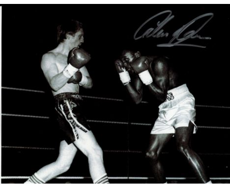 Boxing Colin Jones signed 10x8 black and white photo. Colin Raymond Jones MBE (born 21 March 1959 in Gorseinon, Swansea) is a