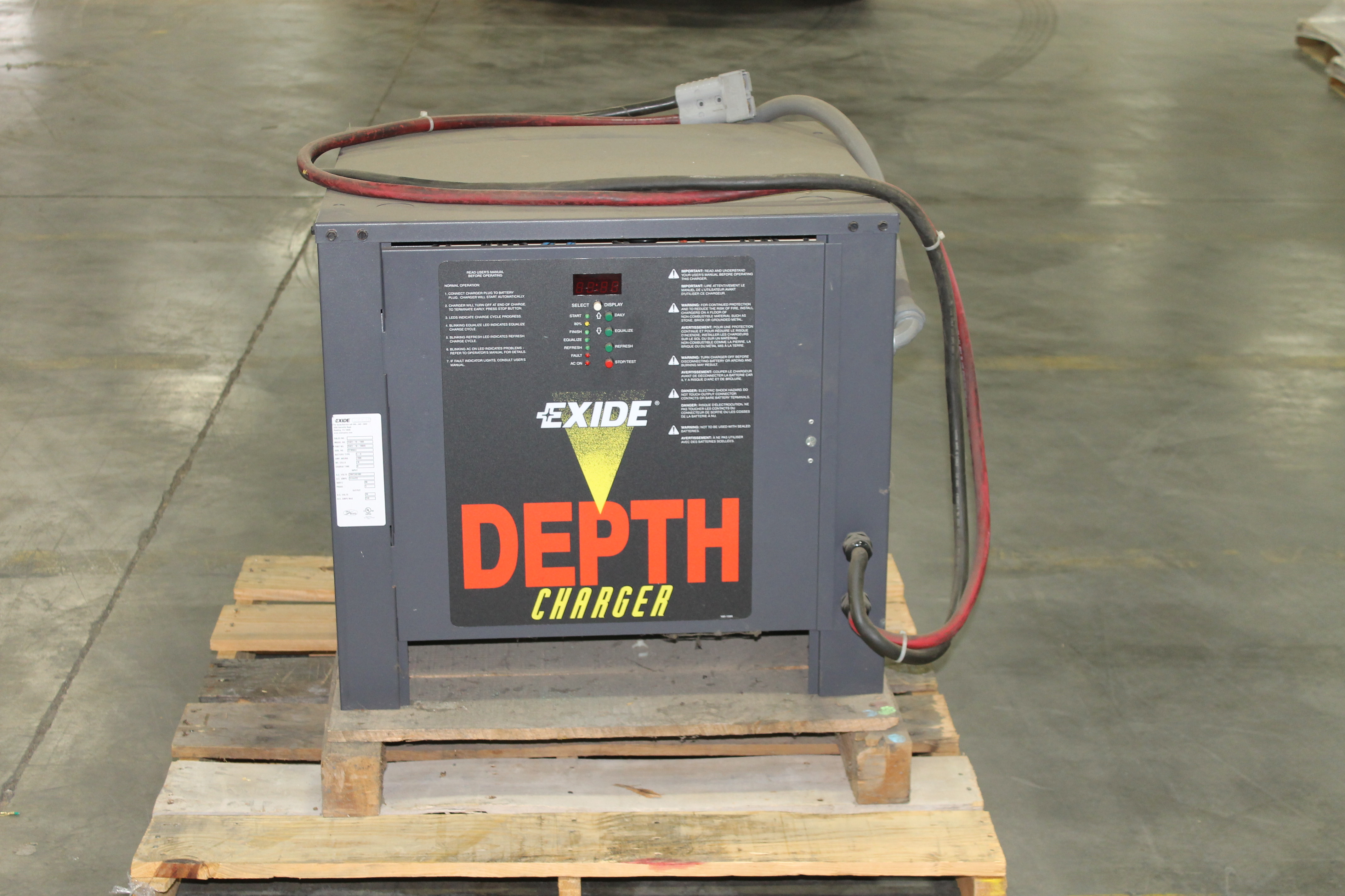 EXIDE DEPTH ELECTRIC FORKLIFT BATTERY CHARGER, 36V MODEL: D3E2-18-1500