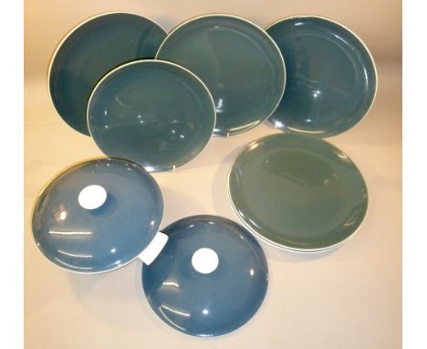 QUANTITY OF CERAMICS COMPRISING POOLE POTTERY 'CAMEO' PATTERN (5 x DINNER PLATES, 1 x VEGETABLE DISH WITH COVER AND SPARE VEG