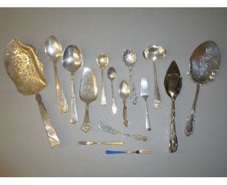 GOOD QUANTITY OF NORWEGIAN WHITE METAL FLATWARE (830S) INCLUDING SERVING SPOONS, LADLE AND BUTTER KNIFE, VARIOUS PATTERNS (36