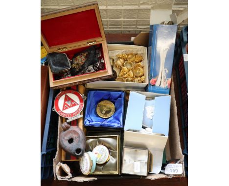 Box of oddments to include: costume jewellery, Swiza table clock, Roman style Genie lamp, modern English enamel patch box, In