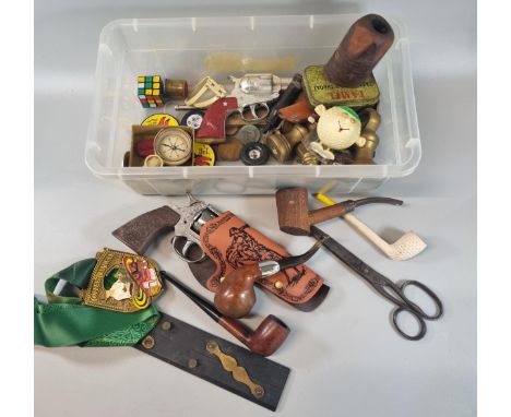 Collection of oddments to include: brass weights, coins, compass, pocket knifes, toy guns, pipes etc.   (B.P. 21% + VAT) 