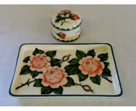 Griselda Hill Pottery Wemyss pin tray with roses L 18 cm with a Griselda Hill Pottery Wemyss trinket dish H 4 cm