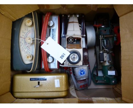 Two vintage Roberts radios and a quantity of various collectables to include 1 eighth scale cars, steam engine and cash tin e