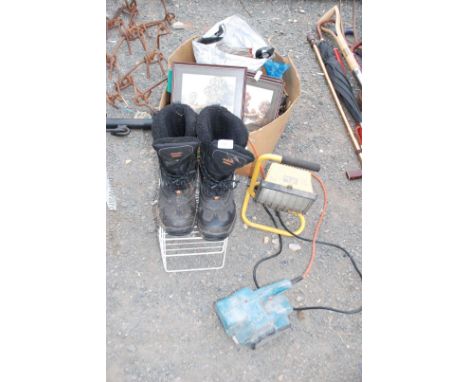 Worklight, Sandex, thermal boots, allen keys, tools etc.